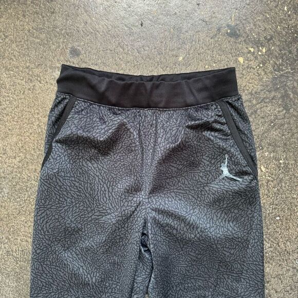 Jordan Kids Elephant Print 100% Polyester Pants Size XL Activewear Basketball - Picture 2 of 14